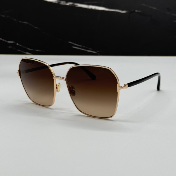 Tom Ford Gold and Brown Sunglasses - Picture 4 of 11